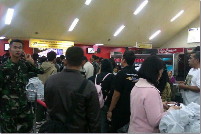 Suasana Dalam Bandara