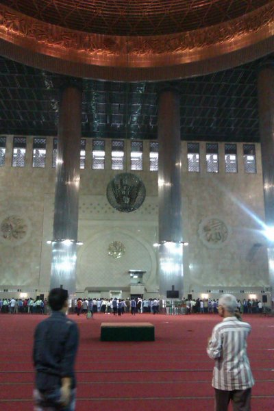 Ruang utama istiqlal