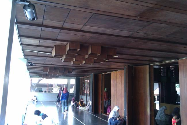 Dua Kamera di Jepang eh Kortim